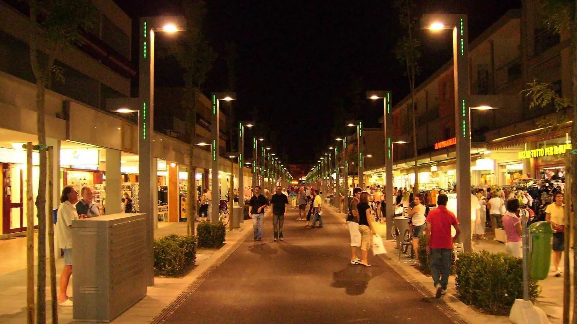 Apartment Cozy And Modern Accommodation In Bibione-Beahost